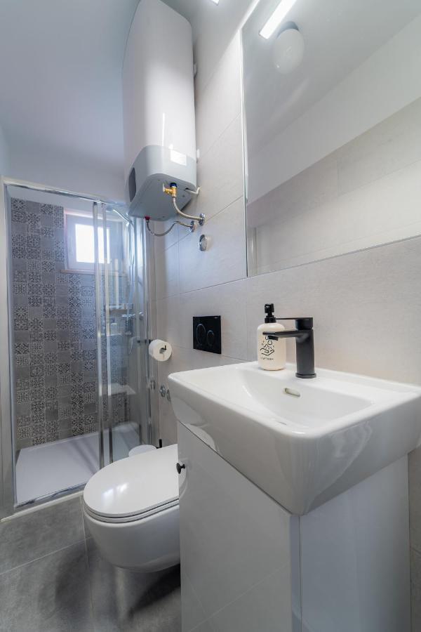 Luxury Apartment Laluna Kamen Exterior foto